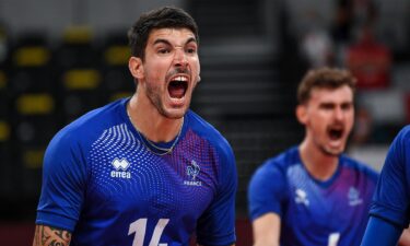 France tops Poland to advance to men's volleyball semifinals