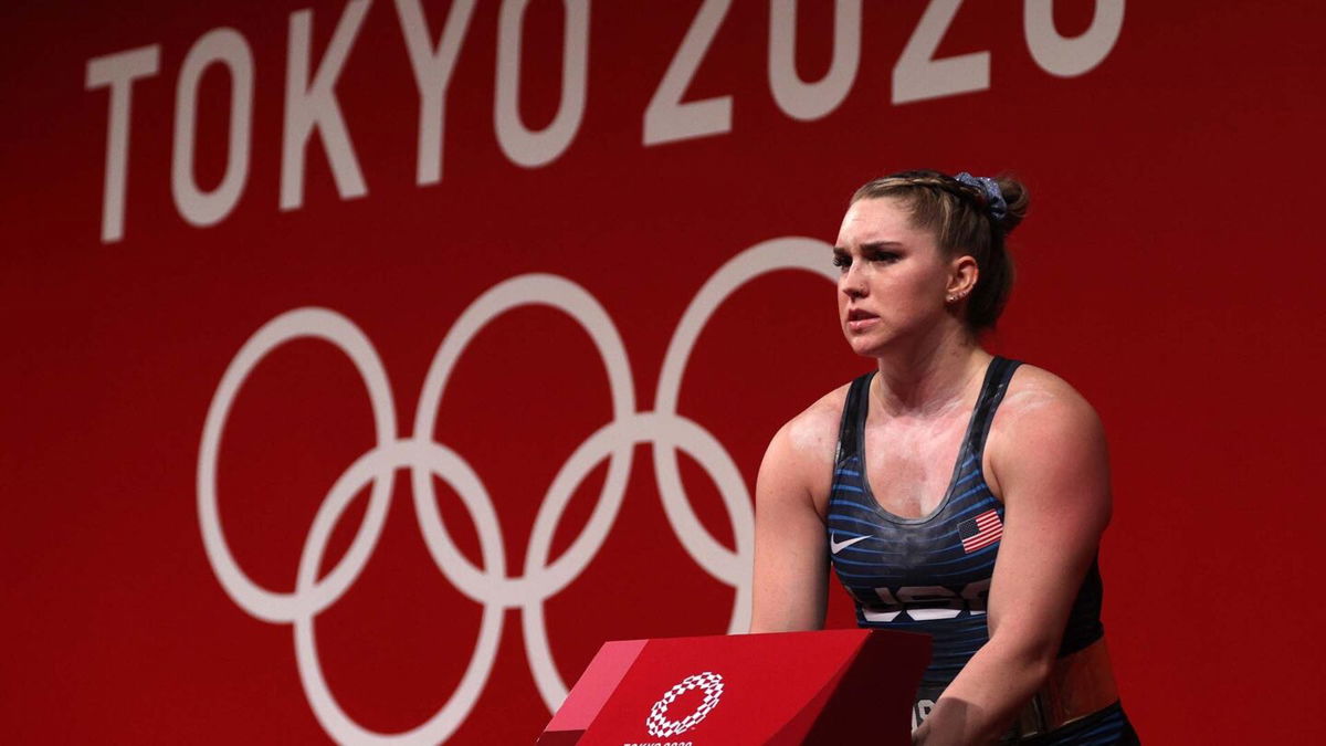 Mattie Rogers scores 138kg clean and jerk