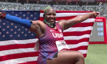 Breakthrough Moments: Saunders earns women's shot put silver