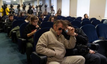 Sean Penn attended a press briefing at the Presidential Office in Kyiv