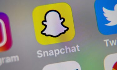 Snapchat posted a quarterly net loss of $422 million