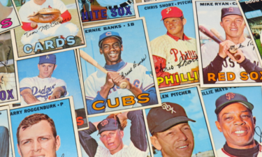 7 ways to assess the value of your sports cards