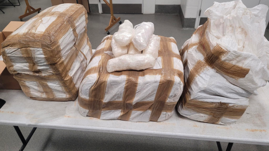 Meth seized at the Wellton station - KYMA