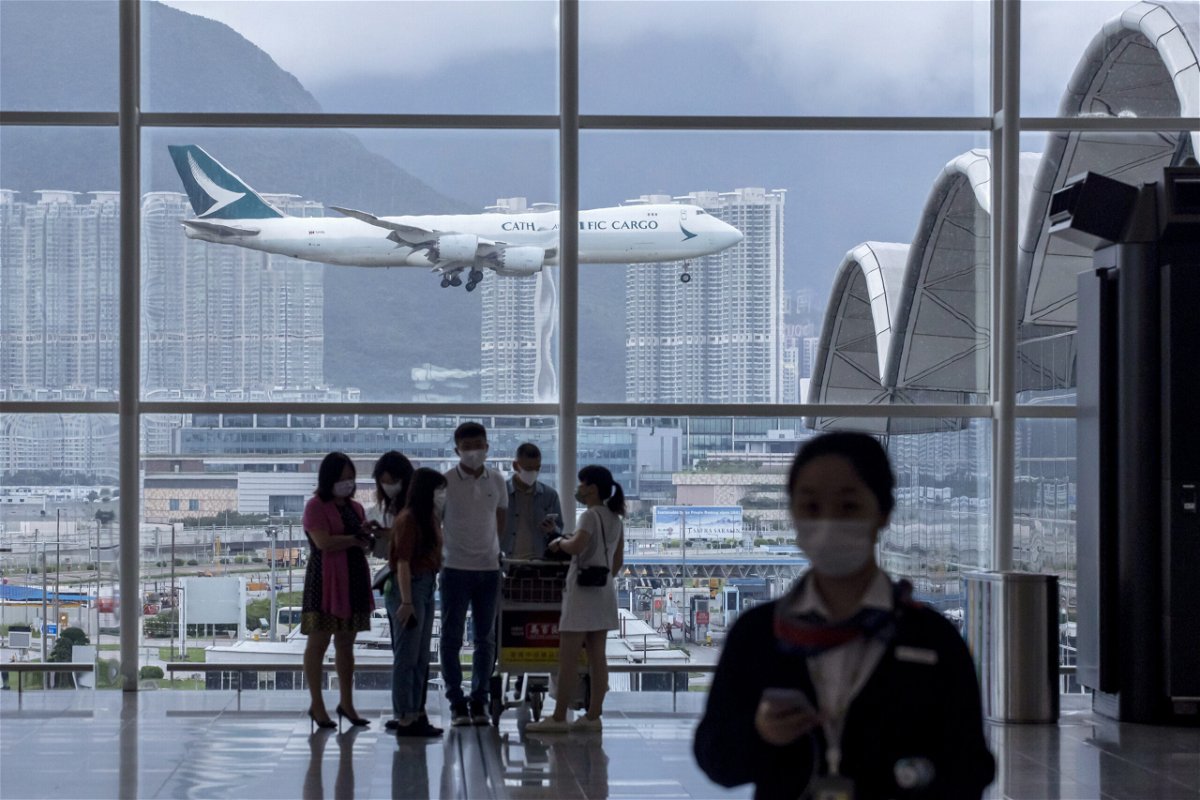 <i>Paul Yeung/Bloomberg/Getty Images</i><br/>Hong Kong's flagship airline Cathay Pacific is facing 