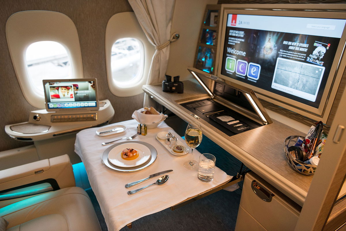 Top Image: Lufthansa's New Allegris First-class Suite With High Walls ...