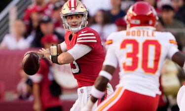 Brock Purdy passes in the fourth quarter against the Kansas City Chiefs at Levi's Stadium on October 23.