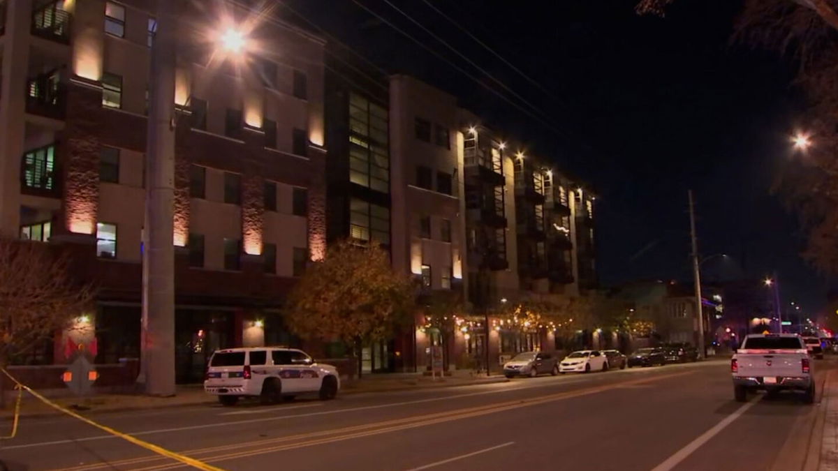 <i>KTVK/KPHO</i><br/>Scottsdale police were serving a warrant at this apartment complex in downtown Phoenix on Friday when a detective was shot and wounded.