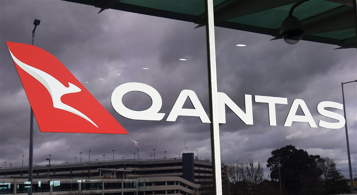 A Qantas flight landed safely at Sydney Airport Wednesday after a mayday alert.