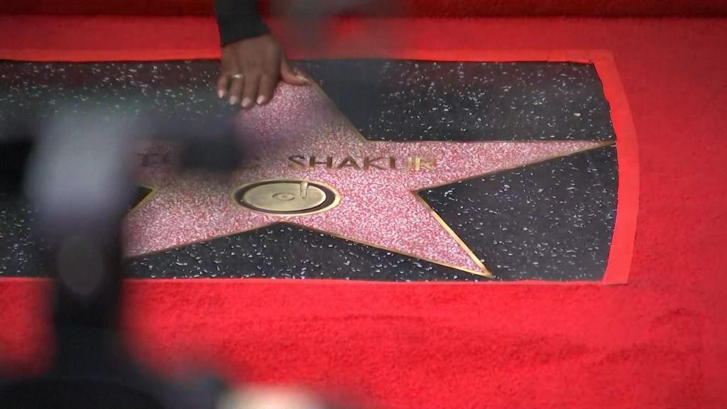 Tupac Shakur Posthumously Honored With Star On Hollywood Walk Of Fame