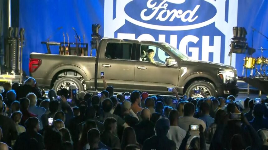 Ford unveils 2024 F-150 at Detroit Auto Show - KYMA