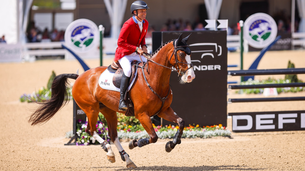 Boyd Martin rides Federman B