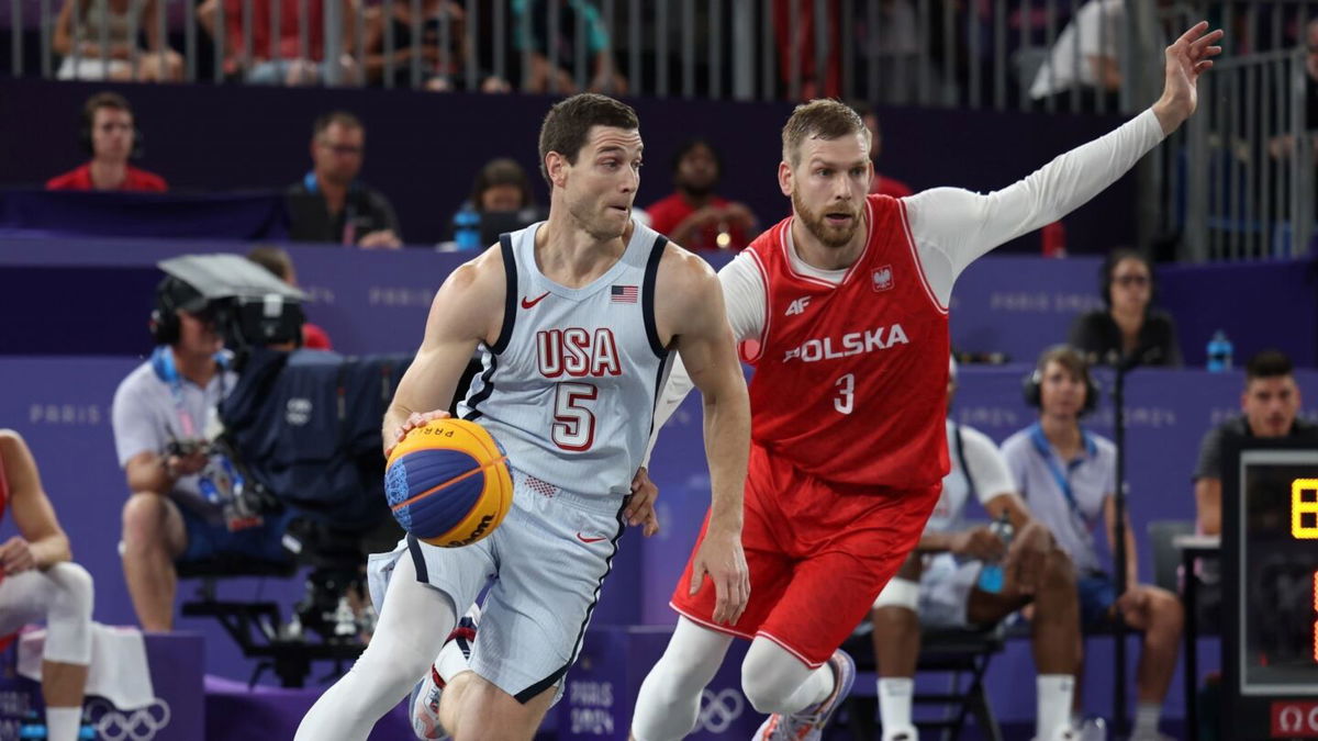 Jimmer Fredette drives vs. Poland