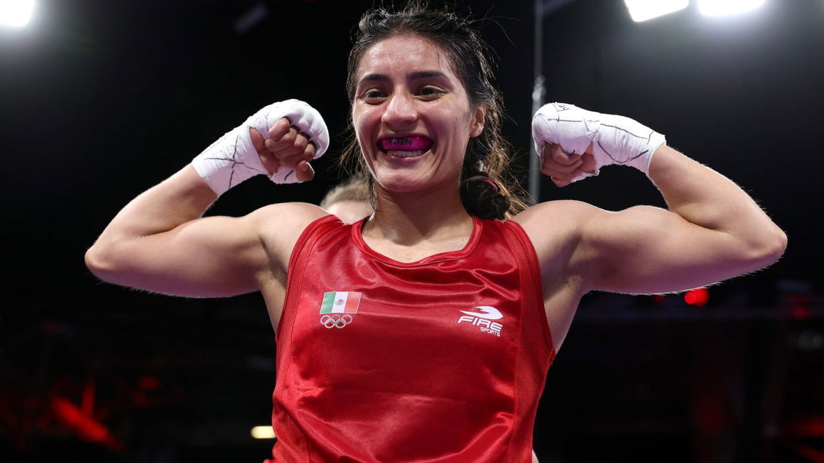 Fatima Herrera of Team Mexico celebrates after beating Laura Fuertes Fernandez of Team Spain on Day Two of the 2024 Paris Olympics.