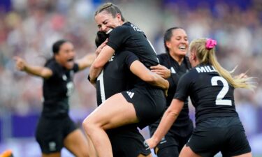 New Zealand celebrates winning gold.