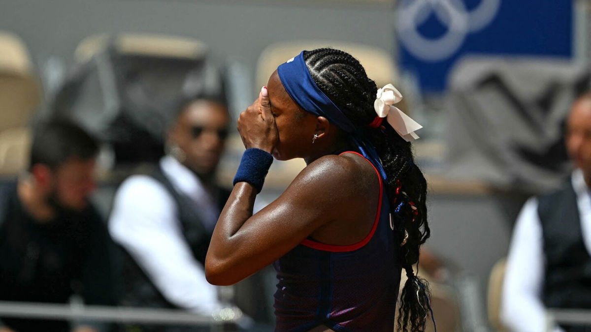 coco gauff falls to vekic