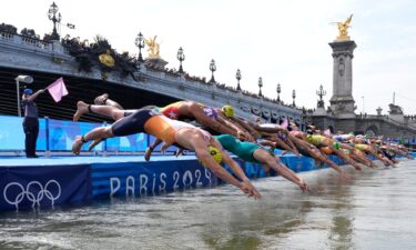 The Paris 2024 men's triathlon begins with a swim in the River Seine