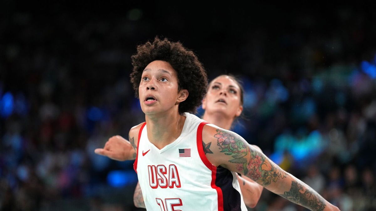 Brittney Griner boxes out vs. Australia