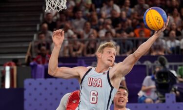 Canyon Barry secures a rebound vs. Poland