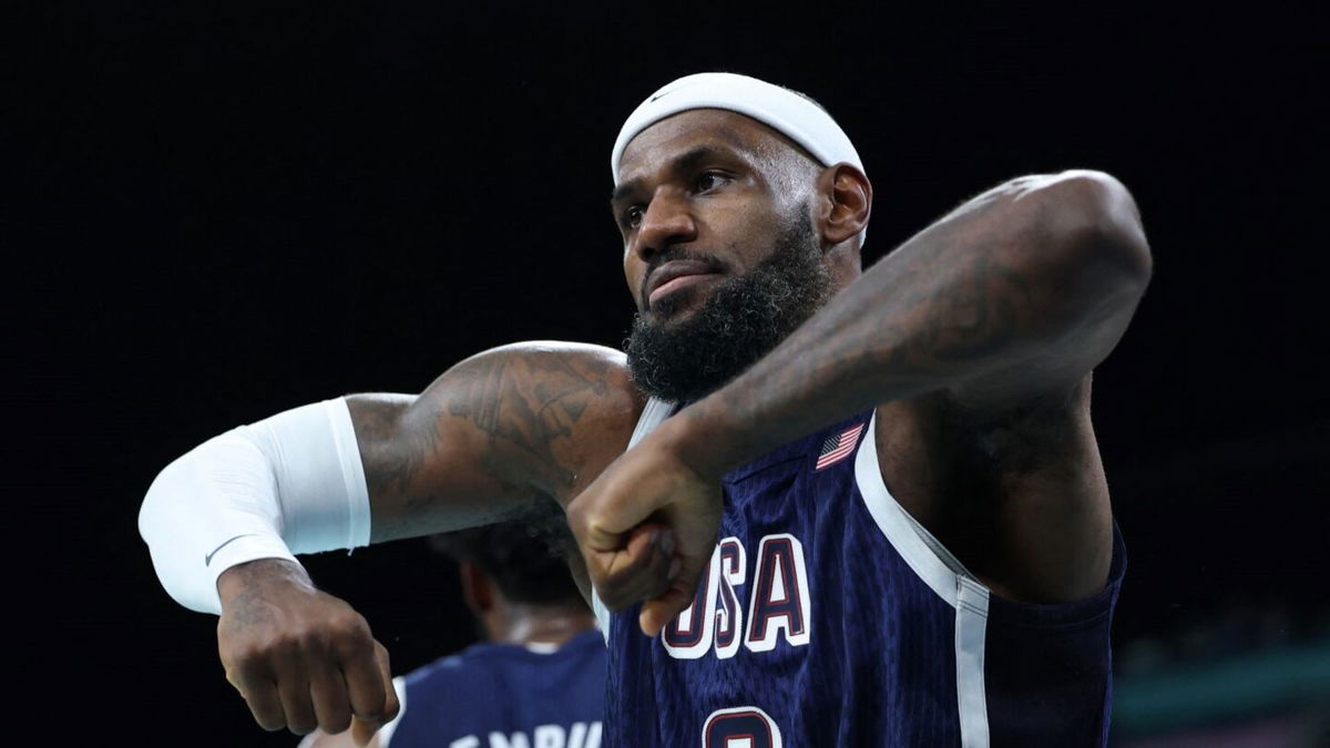 LeBron James celebrates basket vs. Puerto Rico