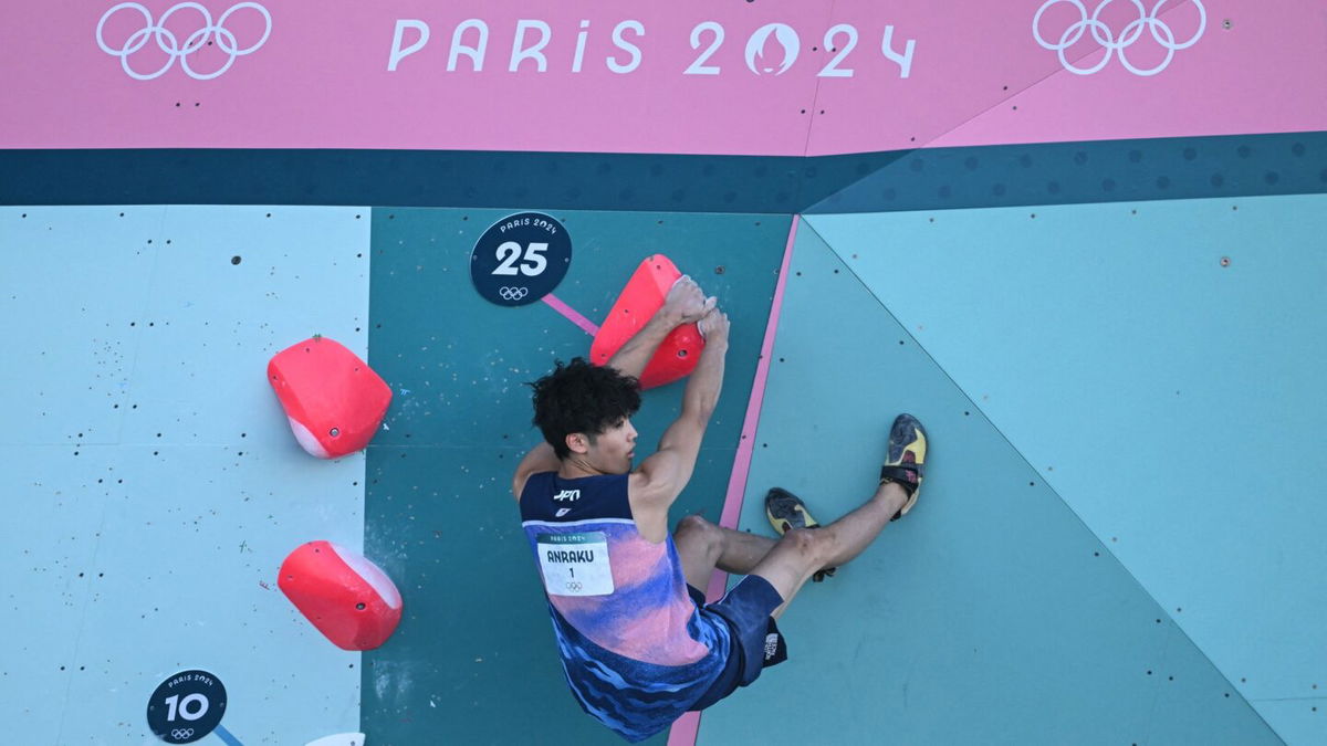 Sorato Anraku tops boulder