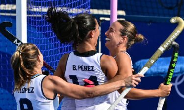 Belen Iglesias celebrates scoring her team's first goal in the women's Pool B field hockey match between Spain and South Africa during the Paris 2024 Olympic Games at the Yves-du-Manoir Stadium in Colombes on August 1