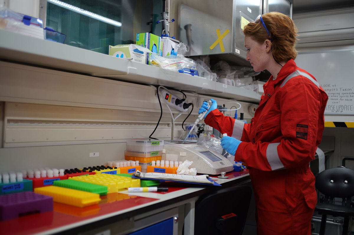 <i>LEBER@ECORD_IODP3_NSF via CNN Newsource</i><br/>The expedition ship