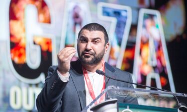 Sam Hamdi speaks at the 17th Annual Palestine Convention in Tinley Park